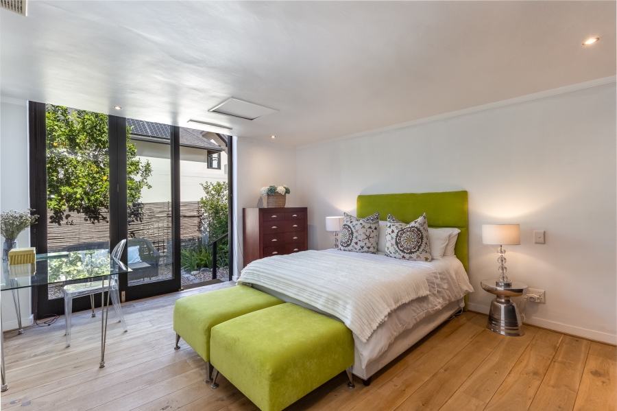 To Let 5 Bedroom Property for Rent in Pearl Valley at Val de Vie Western Cape